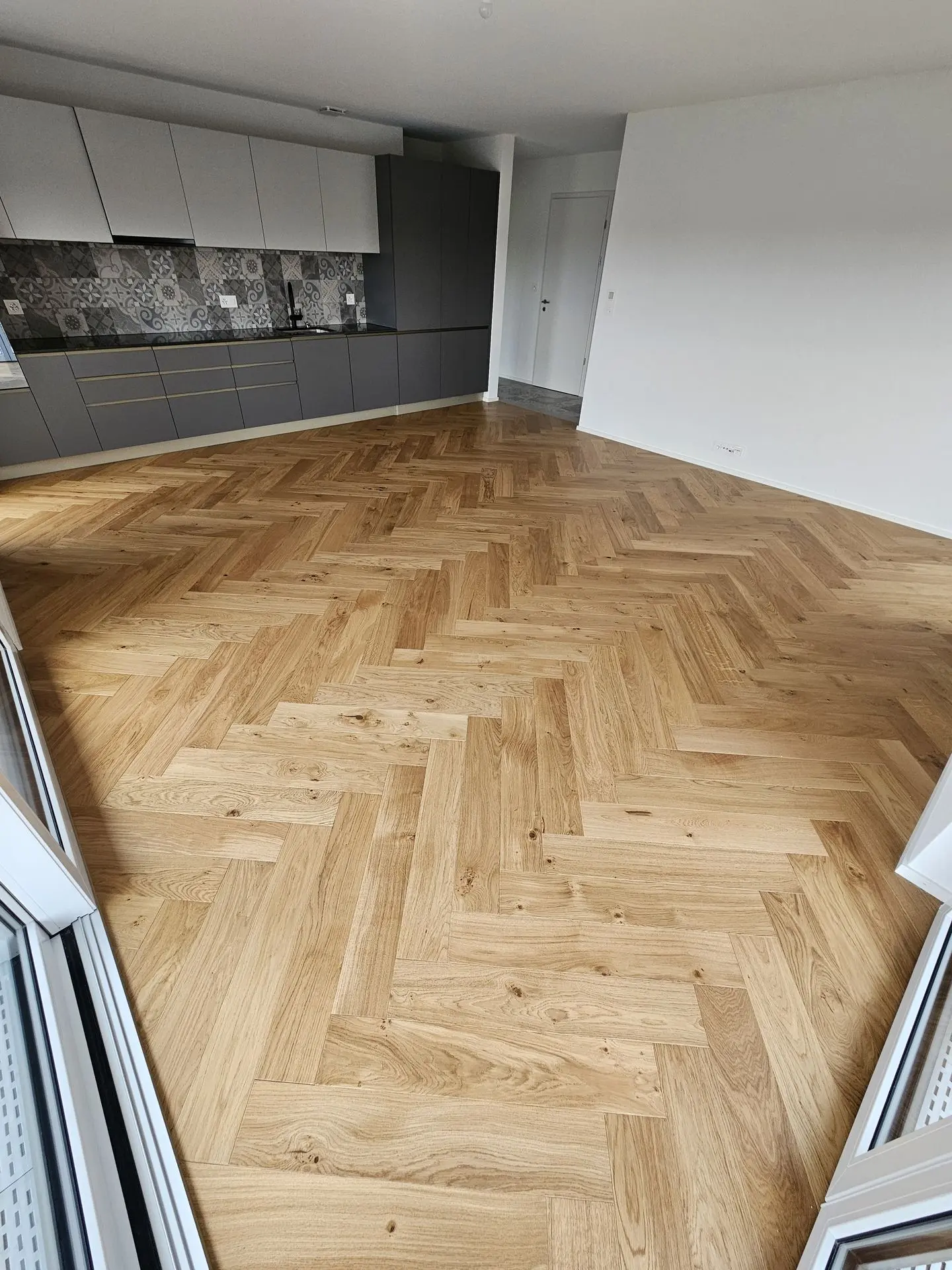 Chêne miel 139 à bâtons rompus